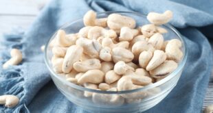 CMMA BLOG News | 6 Khasiat Kacang Mete Bagi Tubuh, Membantu Diet Hingga Mencegah Kekurangan Nutrisi